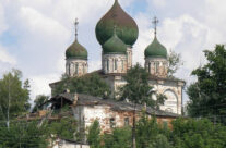 Виды храмов монастыря